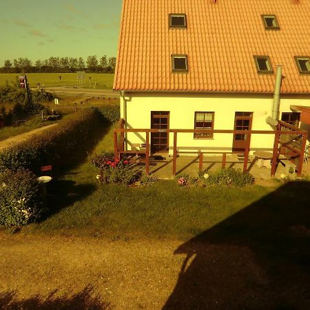 Hotel Kranichblick Kluis المظهر الخارجي الصورة